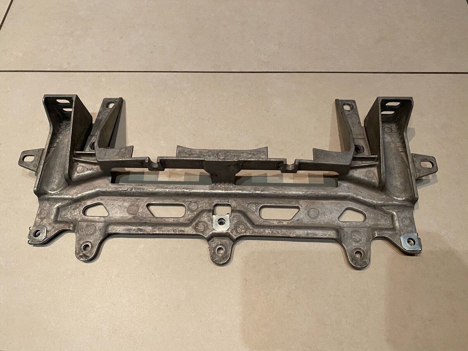 Porsche 911 991.1 991.2 Boxster 981 GENUINE Holder Support 99155236002