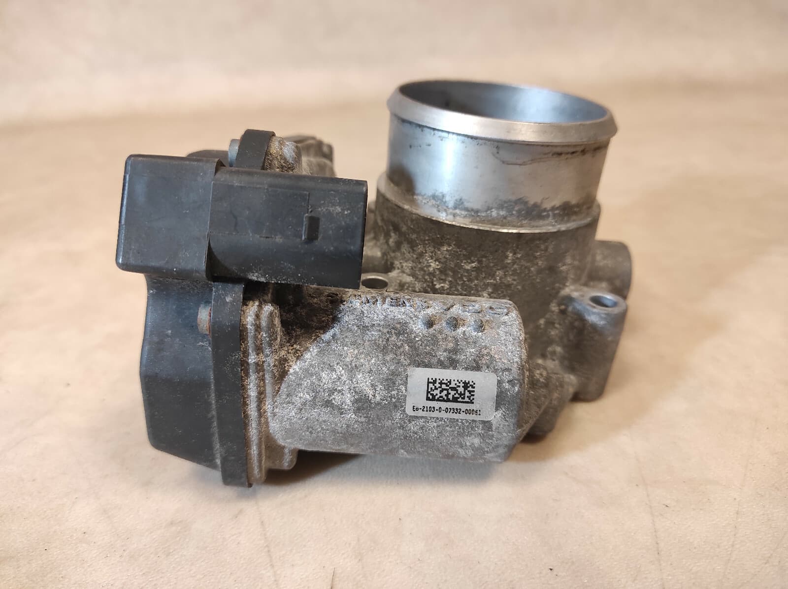 AUDI VW SEAT SKODA AIR THROTTLE BODY, BUTTERFLY VALVE 06F133062Q , 06F 133 062 G
