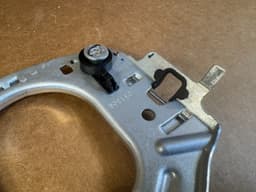 BMW BMW X6 e71 Steering Wheel Contact HORN Plate CENTER BRACKET — thumbnail 5