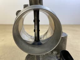 BMW BMW X5 E70 Throttle 780438401 / 11717804384 — thumbnail 4