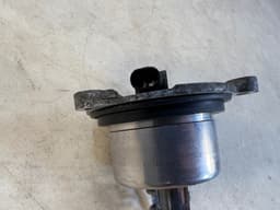 PORSCHE Porsche 911 991 Cayman 981 Genuine Thermostat 9A110622603 — thumbnail 10