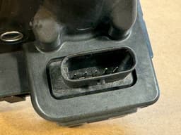 MERCEDES-BENZ Mercedes W117 W176 W204 W205 W212 W253 W221 W222 Sprinter Vito GENUINE Throttle — thumbnail 3