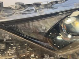 TOYOTA Genuine Toyota Auris II Facelift Halogen Headlights Left LED TFL 81150-02K30 — thumbnail 3