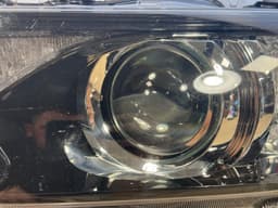 TOYOTA Genuine Toyota Auris II Facelift Halogen Headlights Left LED TFL 81150-02K30 — thumbnail 2