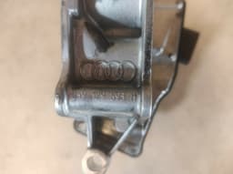 AUDI AUDI A4 S4 A5 S5 A6 S6 A7 A8 Q5 Q7 -VW TOUAREG THROTTLE VALVE ADAPTER 059129593H — thumbnail 8