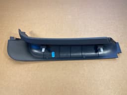 VW VW Touareg GENUINE Tailgate Trim Right 7L6867672 — thumbnail 7