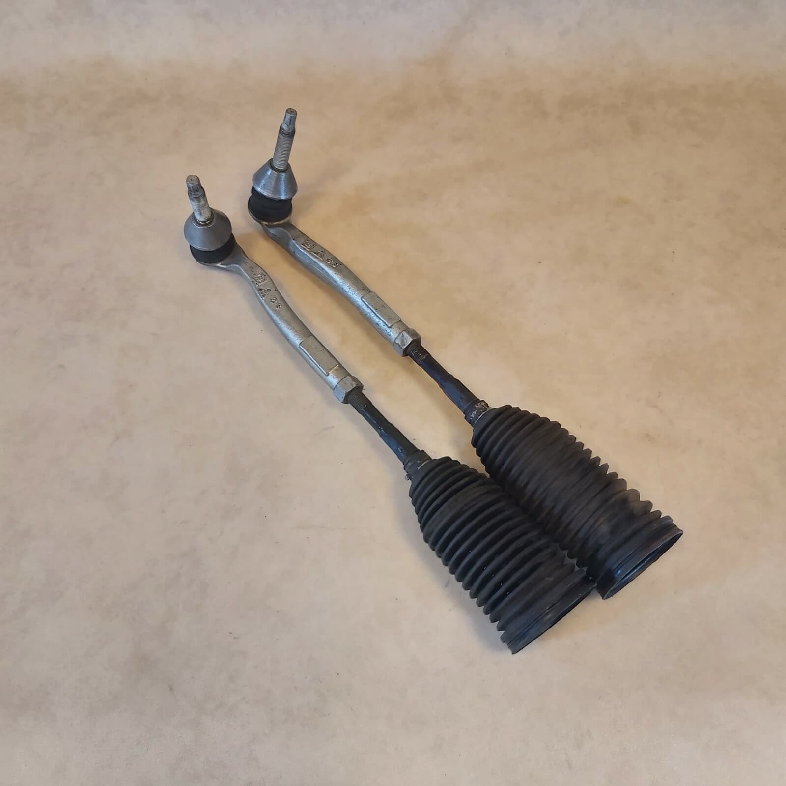 MERCEDES-BENZ Mercedes C E W205 C205 W213 C213 GENUINE Steering Rack Tie Rod Bellow Set