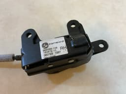 BMW BMW X5 E70 E70 LCI OEM Tailgate Boot Lid Lock Mechanism 51247162147 RH — thumbnail 2