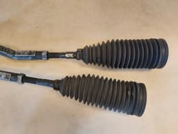 MERCEDES-BENZ Mercedes GLC W253 C253 GENUINE Steering Rack Tie Rod Bellow Set — thumbnail 4