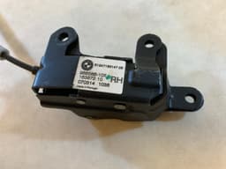 BMW BMW X5 E70 E70 LCI OEM Tailgate Boot Lid Lock Mechanism RH 51247162147 — thumbnail 3