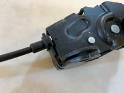 BMW BMW X5 E70 E70 LCI OEM Tailgate Boot Lid Lock Mechanism RH 51247162147 — thumbnail 8