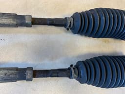 MERCEDES-BENZ Mercedes GLC W253 C253 GENUINE Steering Rack Tie Rod Bellow Set — thumbnail 2