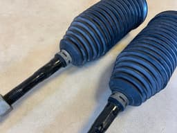 MERCEDES-BENZ Mercedes C E W205 C205 W213 C213 GENUINE Steering Rack Tie Rod Bellow Set — thumbnail 4