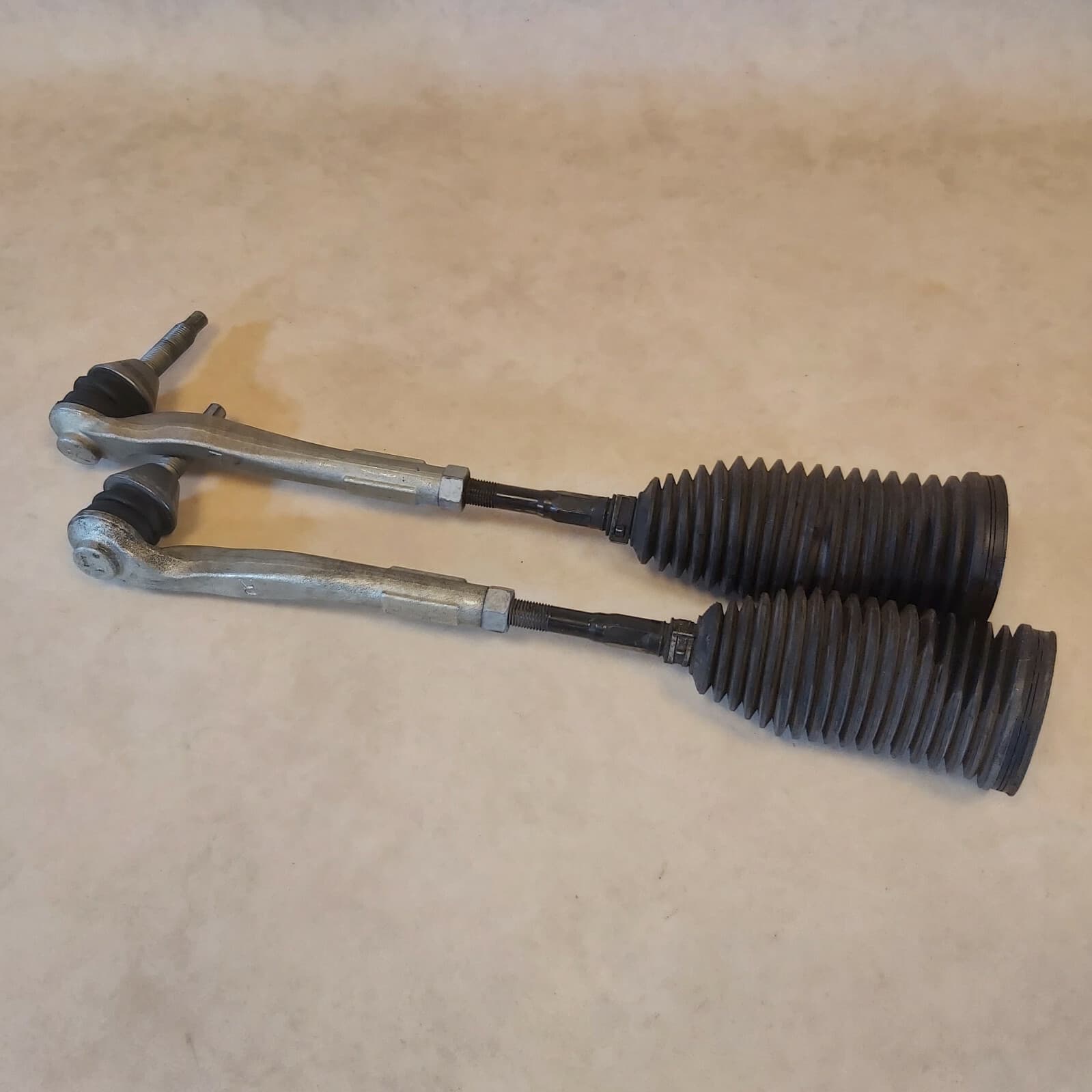 MERCEDES-BENZ Mercedes C E W205 C205 W213 C213 GENUINE Steering Rack Tie Rod Bellow Set