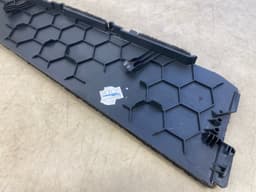 VW VW Touareg GENUINE Front Left Seat Trim 7L0881471 — thumbnail 10