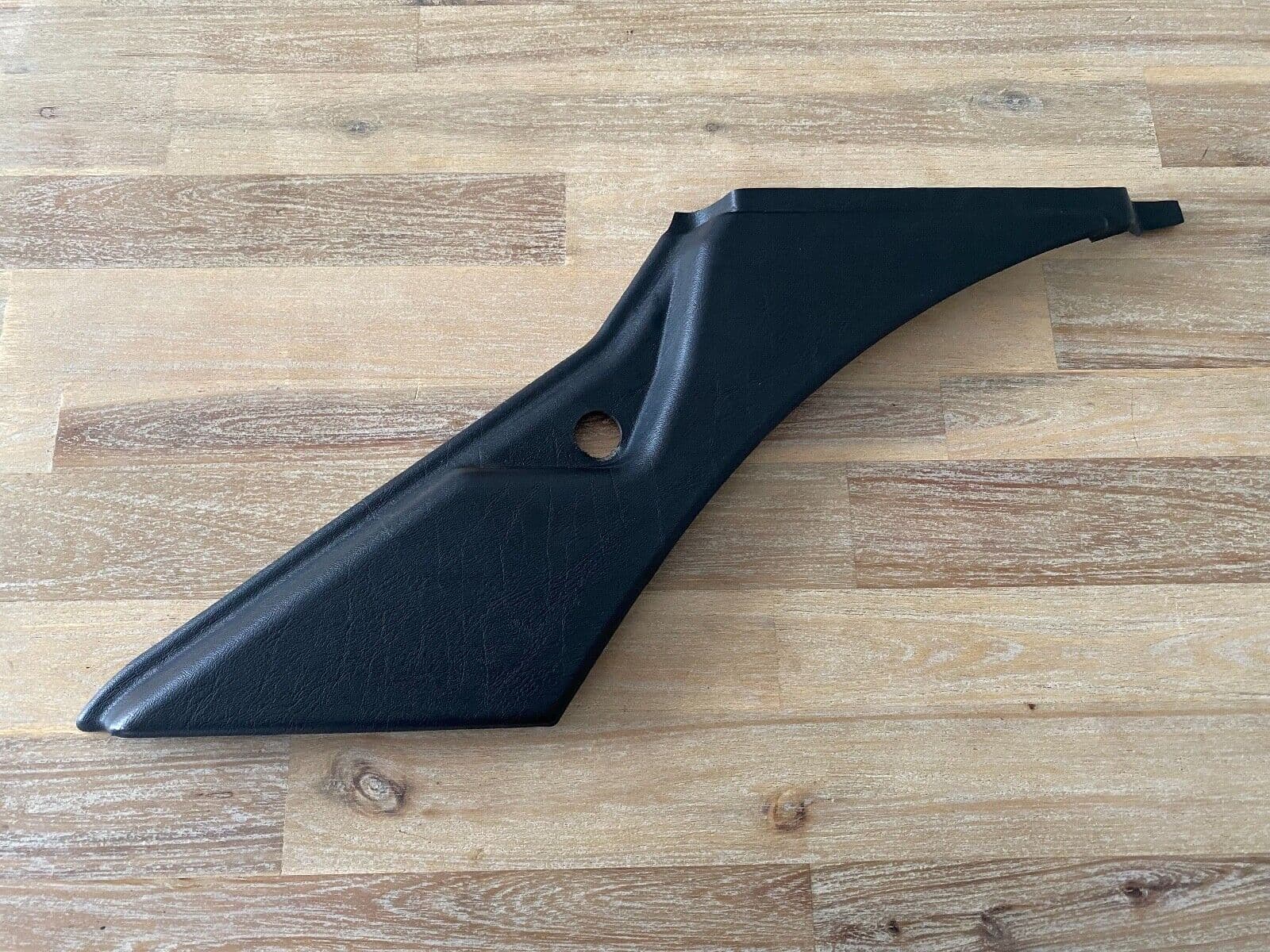 MERCEDES-BENZ Mercedes G class W463 GENUINE RIGHT Lining Bottom Black Trim Panel A4636923501