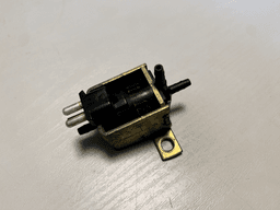 MERCEDES-BENZ Mercedes SL S G class W129 W140 W463 GENUINE Vacum Solenoid Valve A0015408697 — thumbnail 1