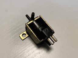 MERCEDES-BENZ Mercedes SL S G class W129 W140 W463 GENUINE Vacum Solenoid Valve A0015408697 — thumbnail 3
