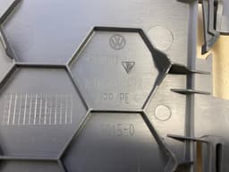 VW VW Touareg GENUINE Front Right Seat Trim 7L0881472 — thumbnail 10