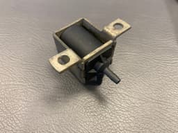 MERCEDES-BENZ Mercedes SL S G class W129 W140 W463 GENUINE Vacum Solenoid Valve A0015408697 — thumbnail 8