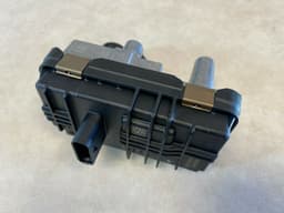 BMW BMW G30 G31 G11 G12 G05 G06 G07 5.0d M550dX GENUINE NEW Turbocharger Actuator — thumbnail 3