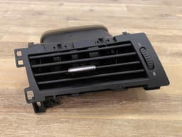BMW BMW 5 E60 E61 LCI GENUINE Front Left DASH VENT FRESH AIR GRILLE 64229112204 — thumbnail 4