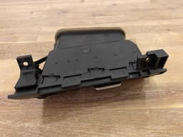 BMW BMW 5 E60 E61 LCI GENUINE Front Left DASH VENT FRESH AIR GRILLE 64229112204 — thumbnail 10