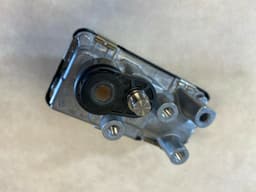 BMW BMW G30 G31 G11 G12 G05 G06 G07 5.0d M550dX GENUINE NEW Turbocharger Actuator — thumbnail 4