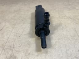 BMW Genuine BMW 1 E82 E88 Wash pumpe f head lamp cleaning device 67126973097 — thumbnail 3