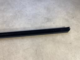 BMW GENUINE BMW X5 E70 Rear Left Door Inner Weatherstrip 51357228029 — thumbnail 8