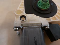 MERCEDES-BENZ Mercedes C/S-class W205 W217 W222 GENUINE Window Motor Regulator A0009066106 — thumbnail 6