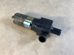 MERCEDES-BENZ Mercedes C E G class W202 W210 W463 GENUINE Water Circulation Pump — thumbnail 9