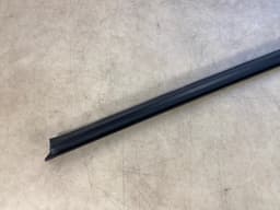 BMW GENUINE BMW X5 E70 Rear Left Door Inner Weatherstrip 51357228029 — thumbnail 10
