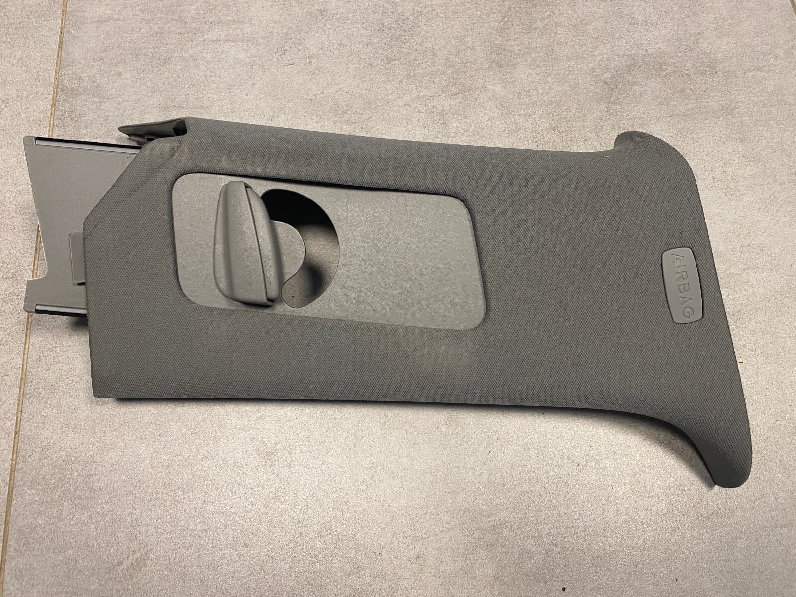 VW VW Touareg GENUINE Rear Left C-Pillar Trim Panel 7L0868311