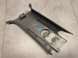 VW VW Touareg GENUINE Rear Left C-Pillar Trim Panel 7L0868311 — thumbnail 7
