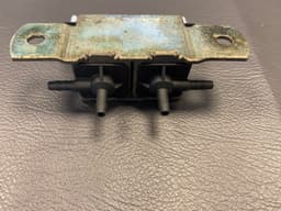 MERCEDES-BENZ Mercedes SL S G class W129 W140 W463 GENUINE Vacum Solenoid Valve A0025400697 — thumbnail 8