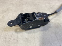 BMW Genuine BMW X5 E70 Trunk Lid Lock Bottom Right 51247162147 — thumbnail 8