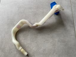 VW VW TOUAREG 7L 02-07 Screen Washer Fill Neck Pipe 7L5955463A — thumbnail 5