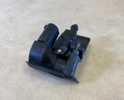 BMW BMW X5 E70 Genuine Windshield Washer Wiper Water Nozzle 06-10 Year 61667161469 — thumbnail 1