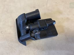 BMW BMW X5 E70 Genuine Windshield Washer Wiper Water Nozzle 06-10 Year 61667161469 — thumbnail 2