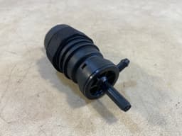 MERCEDES-BENZ Mercedes A C E G S class W168 W203 W204 W210 W463 W220 Genuine Washer Pump — thumbnail 9
