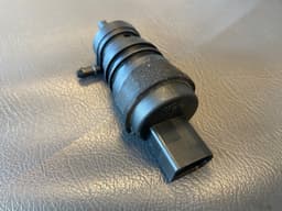 MERCEDES-BENZ Mercedes A C E G S class W168 W203 W204 W210 W463 W220 Genuine Washer Pump — thumbnail 9