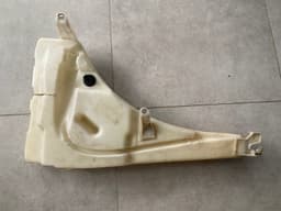 VW VW TOUAREG 7L 02-07 Windshield Washer Tank 7L0955453 — thumbnail 1