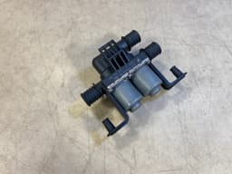 BMW BMW X5 E53 E70 F15 F85 X6 E71 E72 F16 F86 Water valve 64116910544 — thumbnail 4