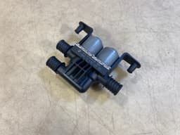 BMW BMW X5 E53 E70 F15 F85 X6 E71 E72 F16 F86 Water valve 64116910544 — thumbnail 3