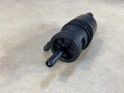 PORSCHE Porsche 911 991 Genuine Windshield Washer Pump 1K5955651 — thumbnail 8