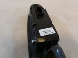 BMW BMW X5 e70 X6 e71 e72 GENUINE Window Regulator Switch BLACK 61319218044 — thumbnail 6