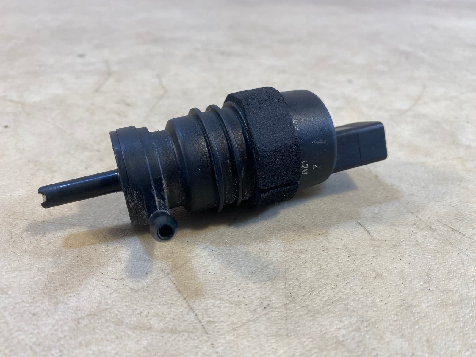 MERCEDES-BENZ Mercedes A C E G S class W168 W203 W204 W210 W463 W220 Genuine Washer Pump