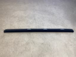 BMW GENUINE BMW X5 E70 Rear Right Door Inner Weatherstrip 51357207220 — thumbnail 6