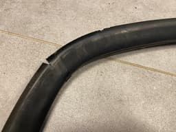 MERCEDES-BENZ Mercedes G class W463 GENUINE Rear Door Window Gasket Rubber Seal — thumbnail 3
